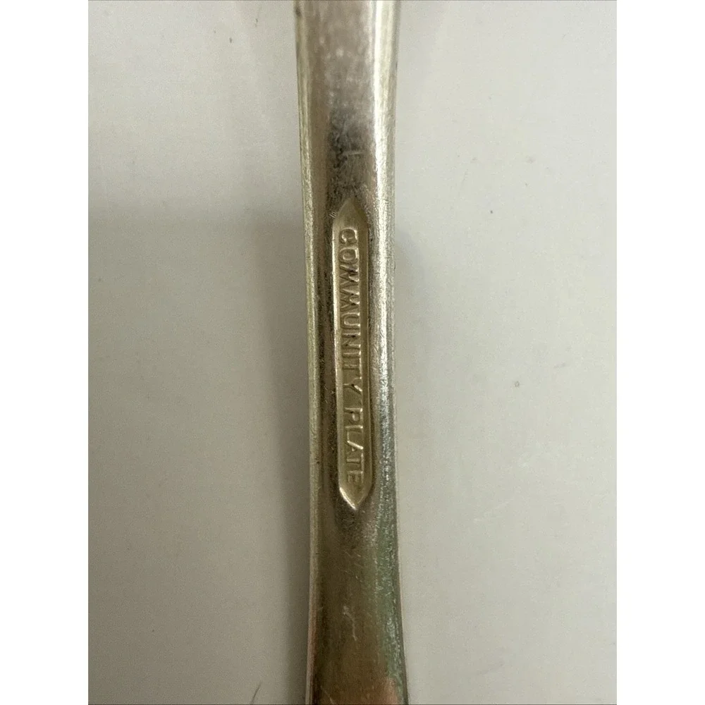 1 Oneida BIRD OF PARADISE Community Plate Silverware SALAD / DESSERT FORK